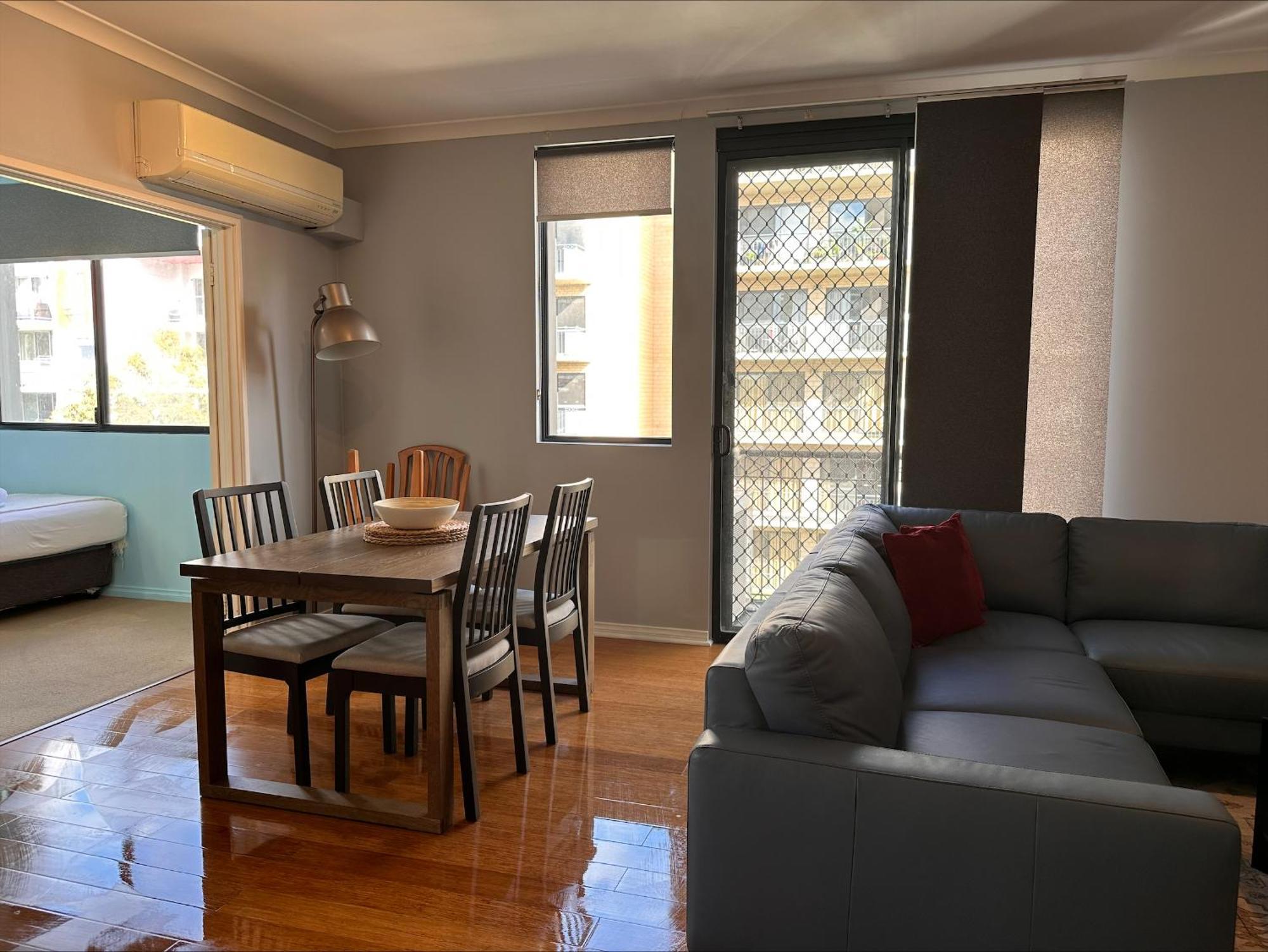 73 Peaceful &private 2brgymparkng * Perth